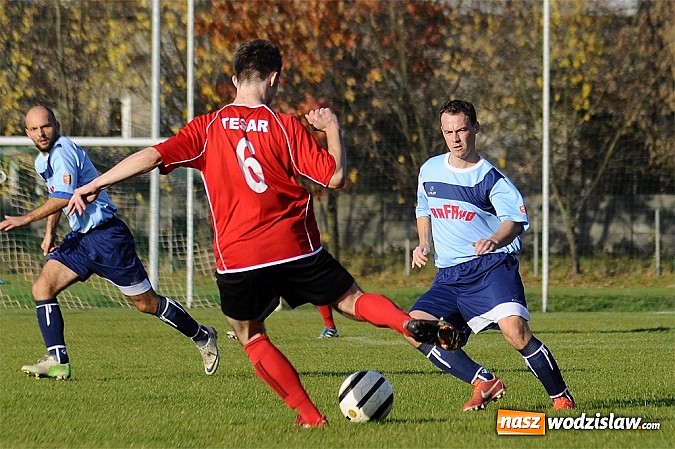 Zdjęcie w galerii na portalu naszwodzislaw.com: Piłkarze Rafako wygrali z Naprzodem wiadomości z regionu