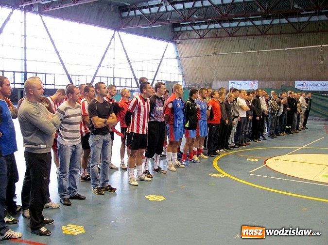 Zdjęcie w galerii na portalu naszwodzislaw.com: XXI Mistrzostwa Śląska strażaków w piłce halowej wiadomości z regionu