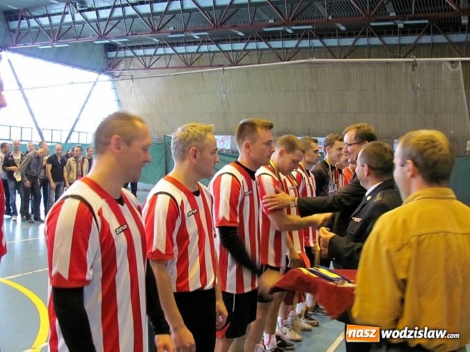 Zdjęcie w galerii na portalu naszwodzislaw.com: XXI Mistrzostwa Śląska strażaków w piłce halowej wiadomości z regionu