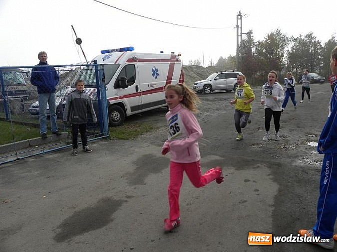 Zdjęcie w galerii na portalu naszwodzislaw.com: Po raz 11. odbył się Gminny Bieg Uliczny wiadomości z regionu