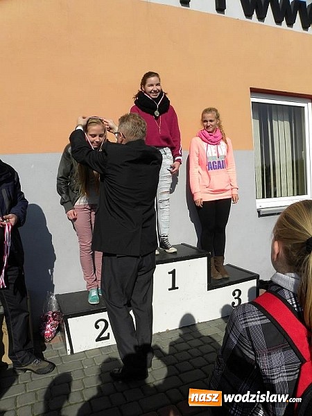 Zdjęcie w galerii na portalu naszwodzislaw.com: Po raz 11. odbył się Gminny Bieg Uliczny wiadomości z regionu