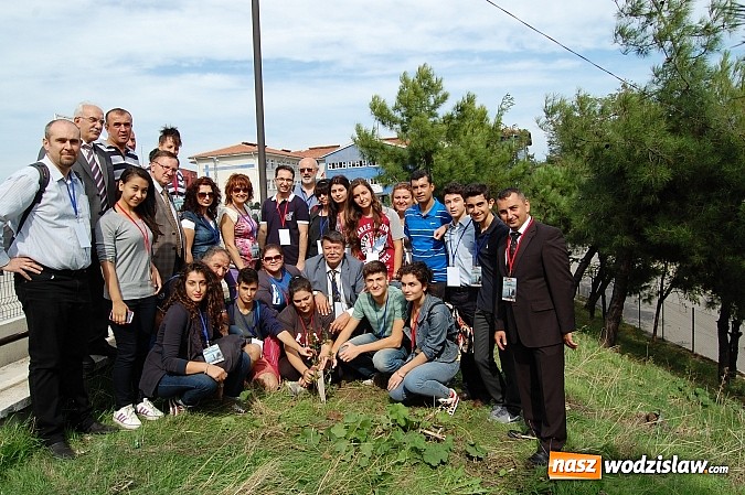 Zdjęcie w galerii na portalu naszwodzislaw.com: Herbata po turecku - Skalniacy w Zonguldak wiadomości z regionu