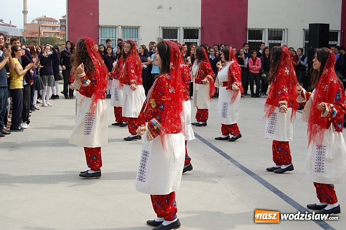 Zdjęcie w galerii na portalu naszwodzislaw.com: Herbata po turecku - Skalniacy w Zonguldak wiadomości z regionu