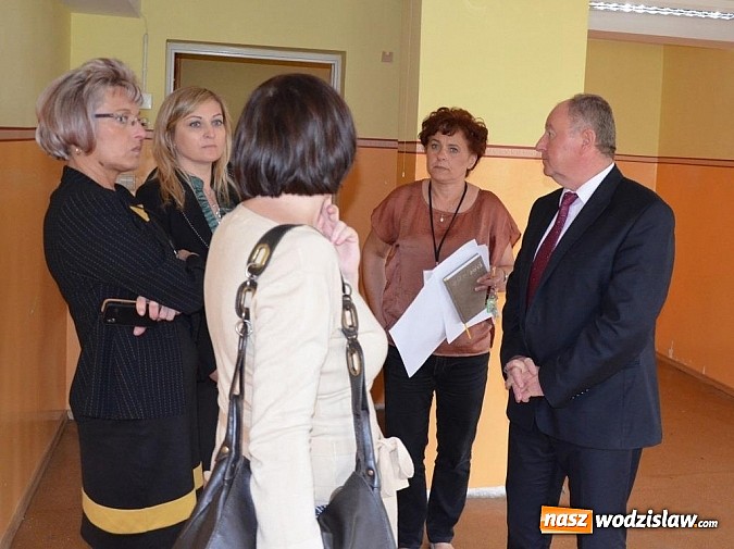 Zdjęcie w galerii na portalu naszwodzislaw.com: Paszporty wracają do Wodzisławia Śl. wiadomości z regionu