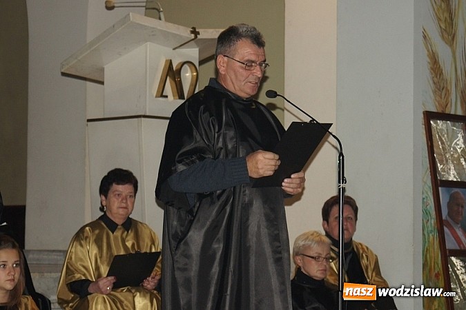 Zdjęcie w galerii na portalu naszwodzislaw.com: Wspaniały Koncert Papieski ku czci Jana Pawła II w Połomi wiadomości z regionu