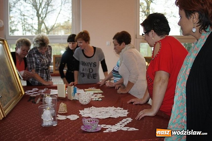 Zdjęcie w galerii na portalu naszwodzislaw.com: Gmina Mszana artystkami stoi wiadomości z regionu