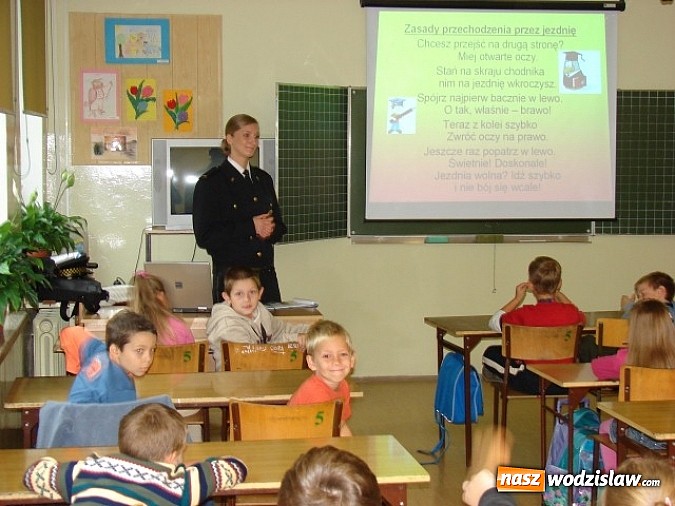 Zdjęcie w galerii na portalu naszwodzislaw.com: Bezpieczna droga do szkoły wiadomości z regionu