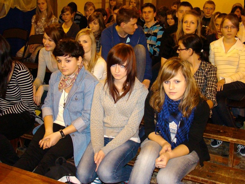 Zdjęcie w galerii na portalu naszwodzislaw.com: Lech Wałęsa pozdrawia i dziękuje wiadomości z regionu