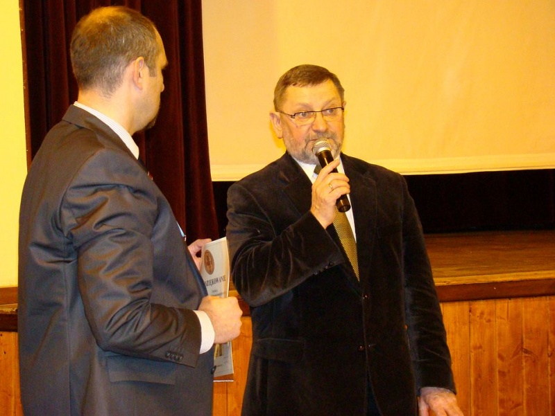 Zdjęcie w galerii na portalu naszwodzislaw.com: Lech Wałęsa pozdrawia i dziękuje wiadomości z regionu