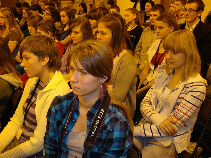 Zdjęcie w galerii na portalu naszwodzislaw.com: Lech Wałęsa pozdrawia i dziękuje wiadomości z regionu