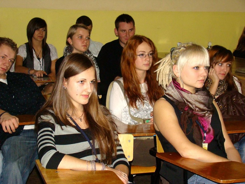 Zdjęcie w galerii na portalu naszwodzislaw.com: Lech Wałęsa pozdrawia i dziękuje wiadomości z regionu