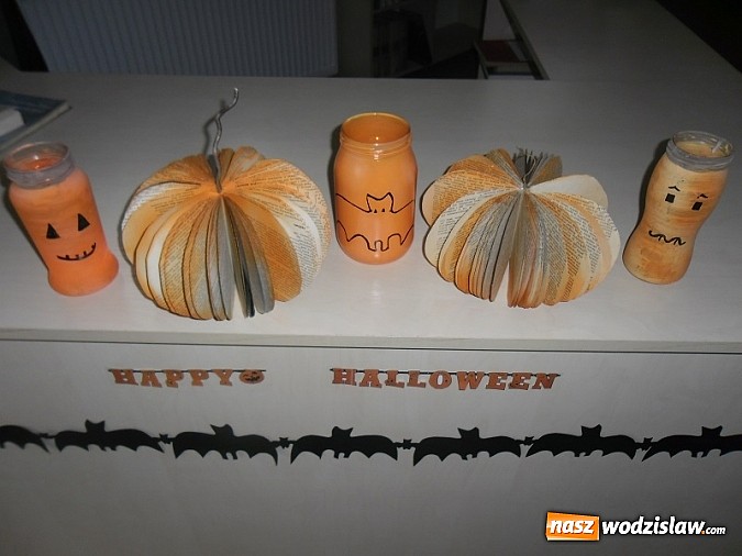 Zdjęcie w galerii na portalu naszwodzislaw.com: Tak spędzają jesienne wieczory w Gogołowej wiadomości z regionu