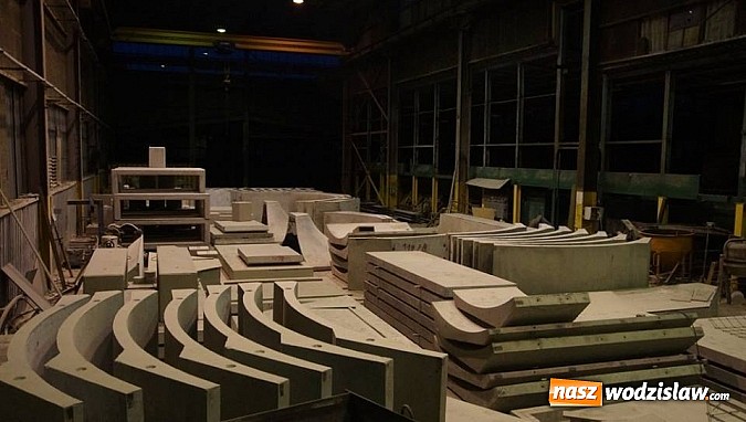 Zdjęcie w galerii na portalu naszwodzislaw.com: Tak powstaje park rozrywki wiadomości z regionu