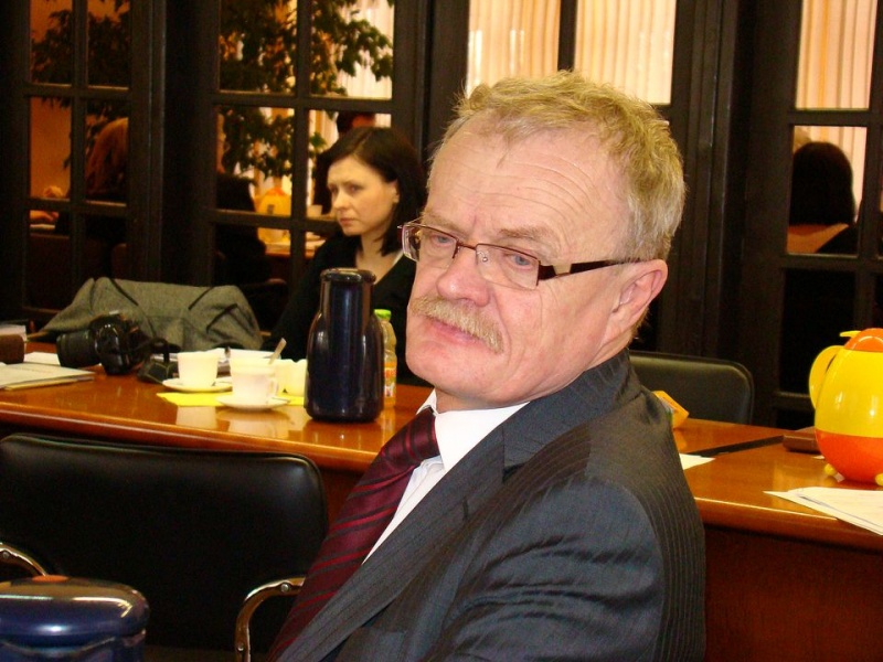 Zdjęcie w galerii na portalu naszwodzislaw.com: Co powinien radny za 170 zł? wiadomości z regionu