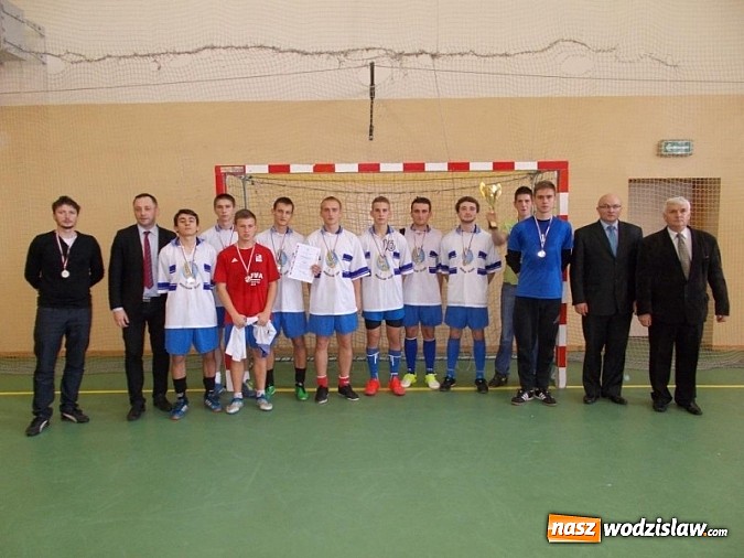 Zdjęcie w galerii na portalu naszwodzislaw.com: Zespół Szkół Zawodowych kolejny raz mistrzem Hal Cup wiadomości z regionu