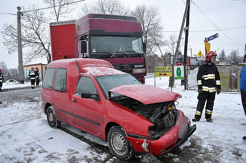 Zdjęcie w galerii na portalu naszwodzislaw.com: Dwa wypadki na Pszowskiej wiadomości z regionu