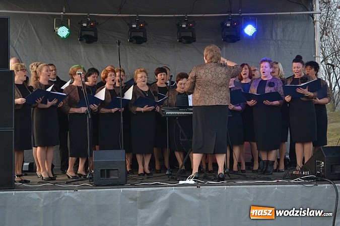 Zdjęcie w galerii na portalu naszwodzislaw.com: Uroczyście otwarto nowe obiekty na Grab&oacute;wce wiadomości z regionu