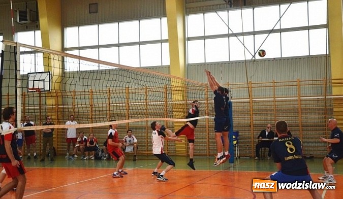 Zdjęcie w galerii na portalu naszwodzislaw.com: Znamy mistrz&oacute;w turnieju siatk&oacute;wki w Wodzisławiu wiadomości z regionu