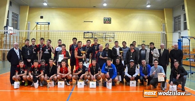 Zdjęcie w galerii na portalu naszwodzislaw.com: Znamy mistrz&oacute;w turnieju siatk&oacute;wki w Wodzisławiu wiadomości z regionu