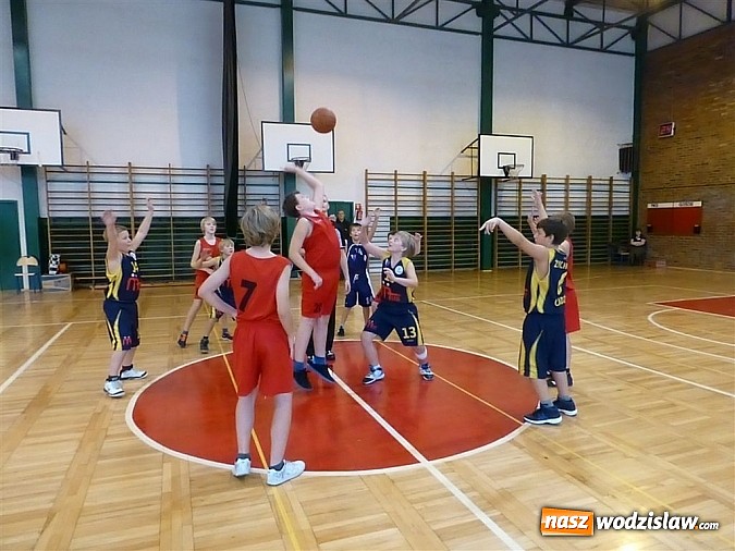 Zdjęcie w galerii na portalu naszwodzislaw.com: MKS Wodzisław Śląski na turnieju minikoszyk&oacute;wki wiadomości z regionu
