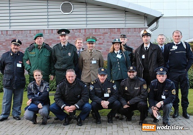 Zdjęcie w galerii na portalu naszwodzislaw.com: Funkcjonariusz ŚMOSG w Raciborzu na Europejskim Kursie Oficerskim wiadomości z regionu