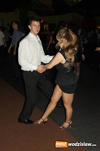 Zdjęcie w galerii na portalu naszwodzislaw.com: Udana zabawa andrzejkowa w Syryni wiadomości z regionu