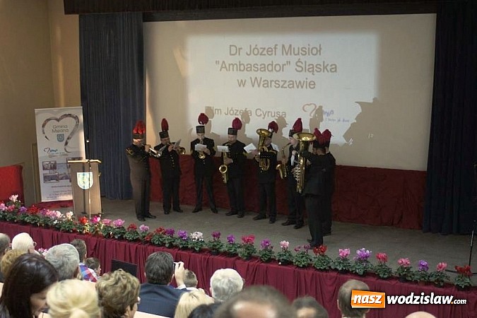 Zdjęcie w galerii na portalu naszwodzislaw.com: Promocja dokumentu o dr Józefie Musiole wiadomości z regionu