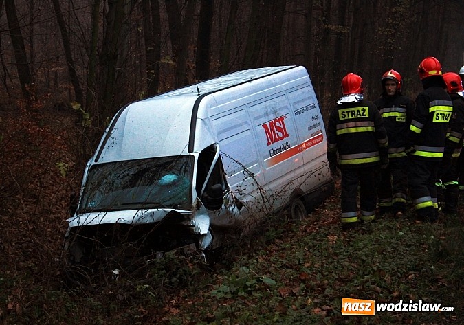 Zdjęcie w galerii na portalu naszwodzislaw.com: Tragiczny wypadek na DW 935. Nie żyje wodzisławianin wiadomości z regionu