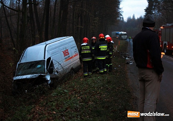 Zdjęcie w galerii na portalu naszwodzislaw.com: Tragiczny wypadek na DW 935. Nie żyje wodzisławianin wiadomości z regionu