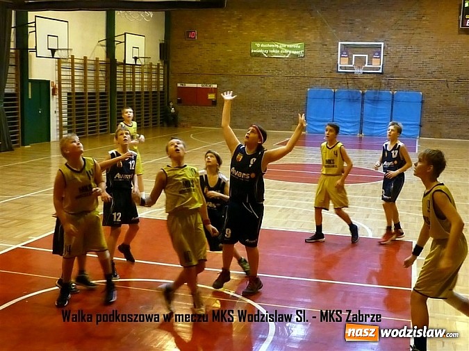 Zdjęcie w galerii na portalu naszwodzislaw.com: Wodzisławscy koszykarze wygrali z MKS Zabrze  wiadomości z regionu