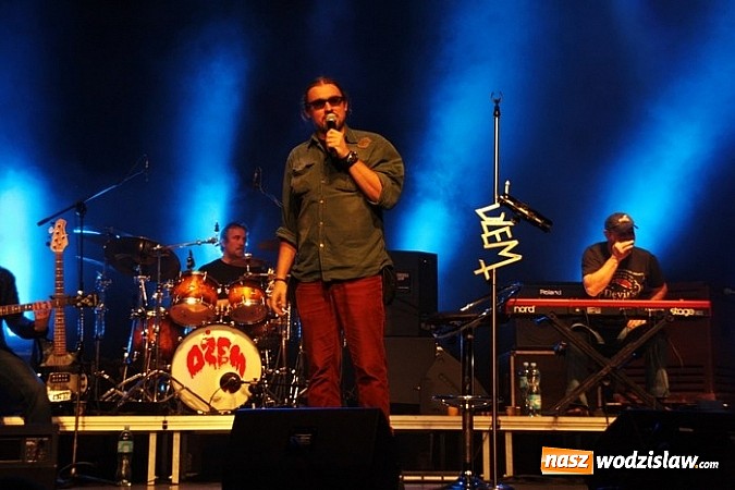 Zdjęcie w galerii na portalu naszwodzislaw.com: Dżem zaśpiewał w RCK Feniks - zobacz zdjęcia wiadomości z regionu