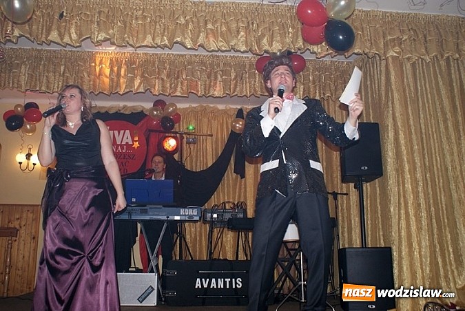 Zdjęcie w galerii na portalu naszwodzislaw.com: Enej, Krzysztof Krawczyk, Bogdan Smoleń i Piotr Żyła - gwiazdy zjechały do Mszany wiadomości z regionu