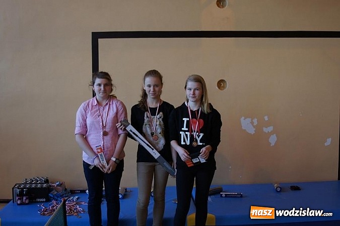 Zdjęcie w galerii na portalu naszwodzislaw.com: Mikołajkowy turniej tenisa stołowego za nami wiadomości z regionu