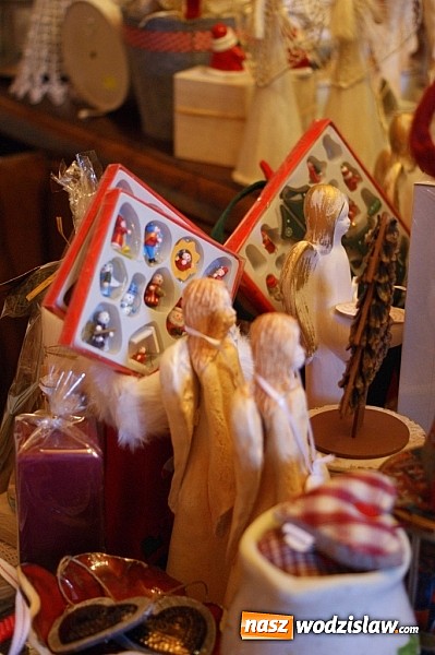 Zdjęcie w galerii na portalu naszwodzislaw.com: Jarmark Adwentowy w Starym Opactwie wiadomości z regionu