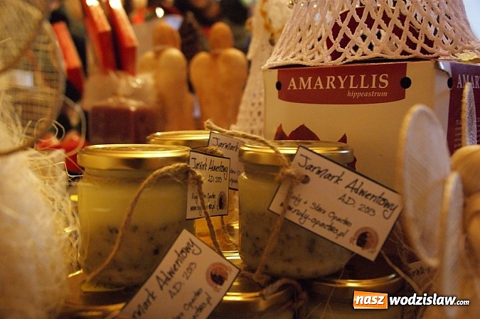 Zdjęcie w galerii na portalu naszwodzislaw.com: Jarmark Adwentowy w Starym Opactwie wiadomości z regionu