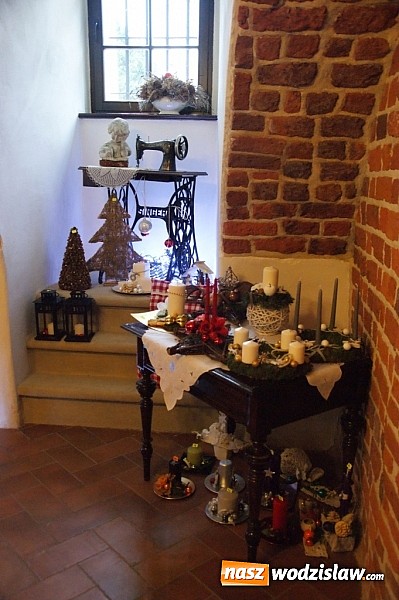 Zdjęcie w galerii na portalu naszwodzislaw.com: Jarmark Adwentowy w Starym Opactwie wiadomości z regionu