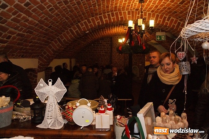 Zdjęcie w galerii na portalu naszwodzislaw.com: Jarmark Adwentowy w Starym Opactwie wiadomości z regionu