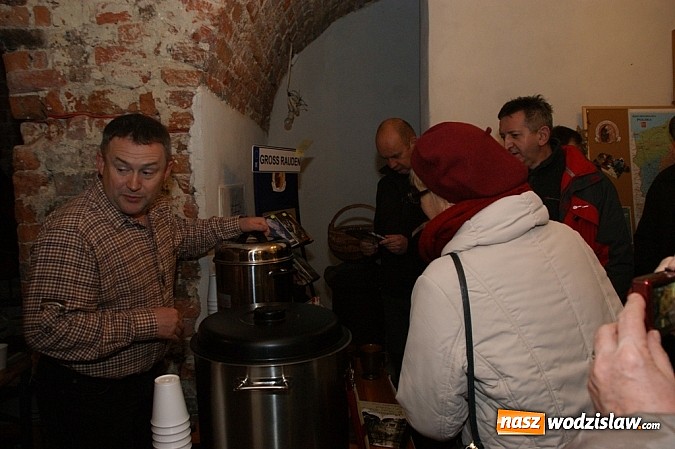 Zdjęcie w galerii na portalu naszwodzislaw.com: Jarmark Adwentowy w Starym Opactwie wiadomości z regionu