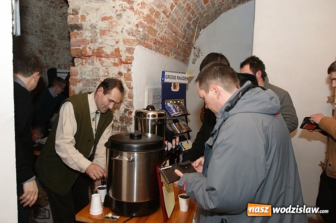 Zdjęcie w galerii na portalu naszwodzislaw.com: Jarmark Adwentowy w Starym Opactwie wiadomości z regionu