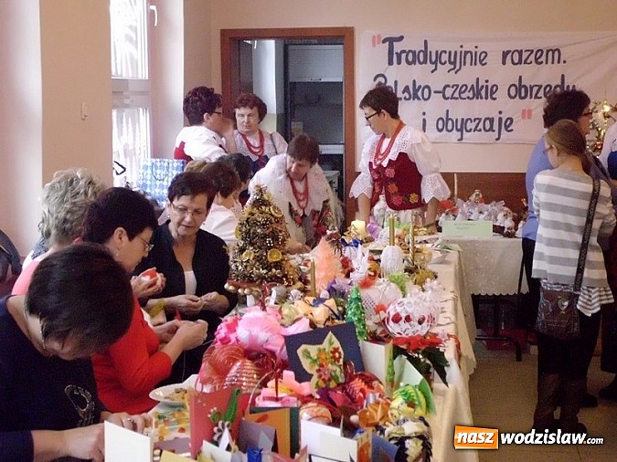 Zdjęcie w galerii na portalu naszwodzislaw.com: Wyjątkowe ozdoby na Festiwalu Rękodzieła  wiadomości z regionu