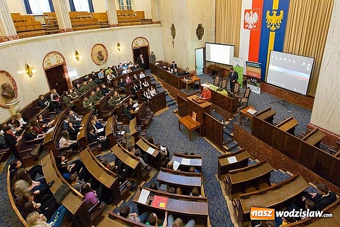 Zdjęcie w galerii na portalu naszwodzislaw.com: Wodzisławski Ekonomik stanął na podium Eurowyzwań wiadomości z regionu