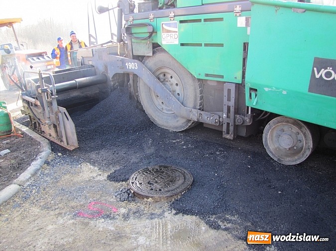 Zdjęcie w galerii na portalu naszwodzislaw.com: Budowa kanalizacji - kolejne etapy na ukończeniu! wiadomości z regionu