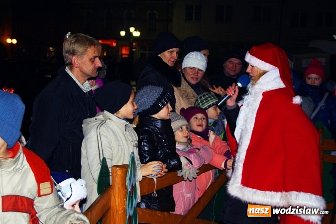 Zdjęcie w galerii na portalu naszwodzislaw.com: Wodzisławianie świętowali wspólnie na rynku - fotorelacja wiadomości z regionu