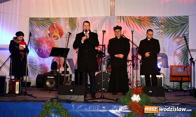 Zdjęcie w galerii na portalu naszwodzislaw.com: Wodzisławianie świętowali wspólnie na rynku - fotorelacja wiadomości z regionu