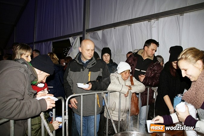 Zdjęcie w galerii na portalu naszwodzislaw.com: Wodzisławianie świętowali wspólnie na rynku - fotorelacja wiadomości z regionu