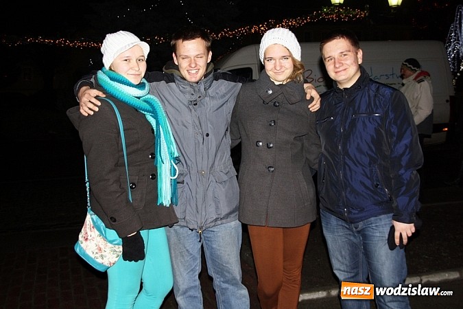 Zdjęcie w galerii na portalu naszwodzislaw.com: Wodzisławianie świętowali wspólnie na rynku - fotorelacja wiadomości z regionu