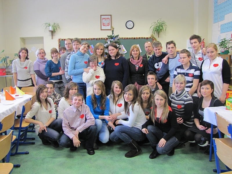 Zdjęcie w galerii na portalu naszwodzislaw.com: Gościli w progach Ekonomika wiadomości z regionu