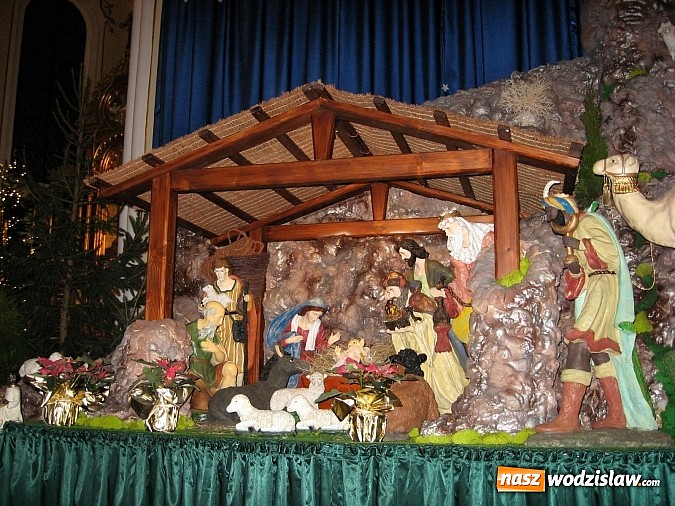 Zdjęcie w galerii na portalu naszwodzislaw.com: Kolędy świata zabrzmiały w lubomskim kościele wiadomości z regionu