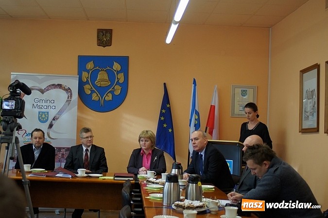 Zdjęcie w galerii na portalu naszwodzislaw.com: Mszana dostanie 1,3 mln odszkodowania za uszkodzenia dróg w czasie budowy A1 wiadomości z regionu