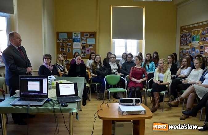 Zdjęcie w galerii na portalu naszwodzislaw.com: Bezinteresownie chcą pomagać innym wiadomości z regionu